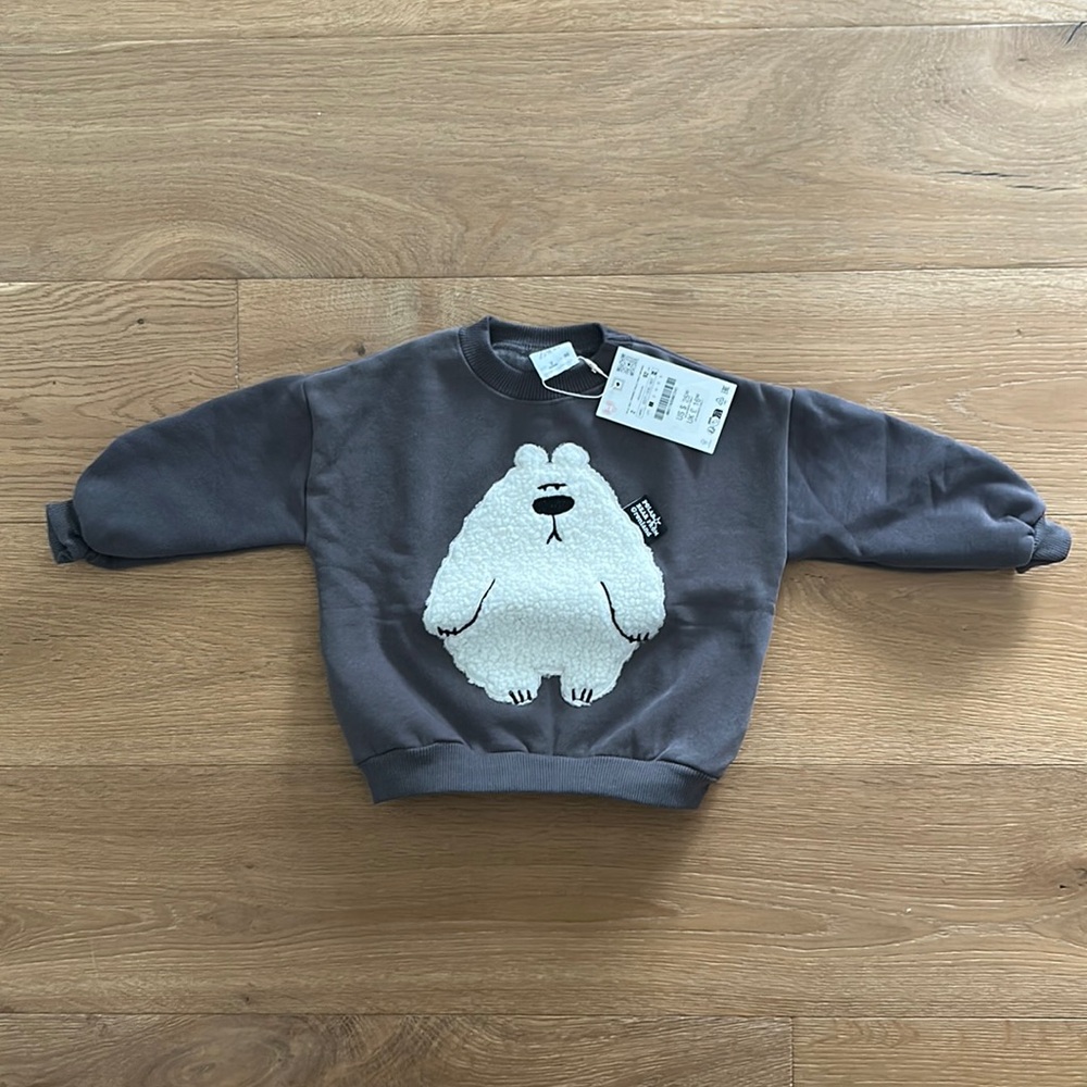 Zara 2T Polar Bear Sweatshirt